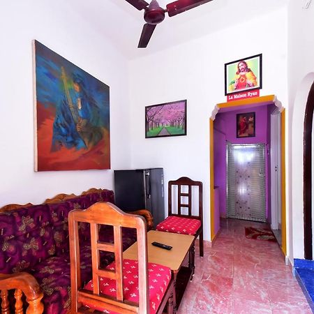Villa Betty Beach Front Pondicherry Eksteriør bilde